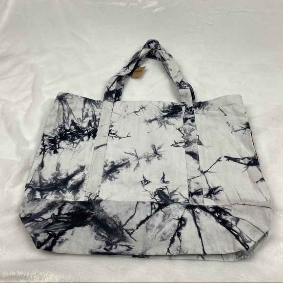 NWT PINK Tie-Dye Tote Bag - Picture 7 of 15